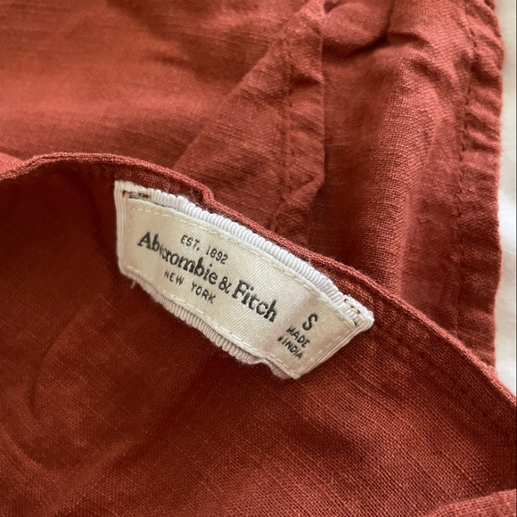 A&F Tank Top - Picture 2 of 3